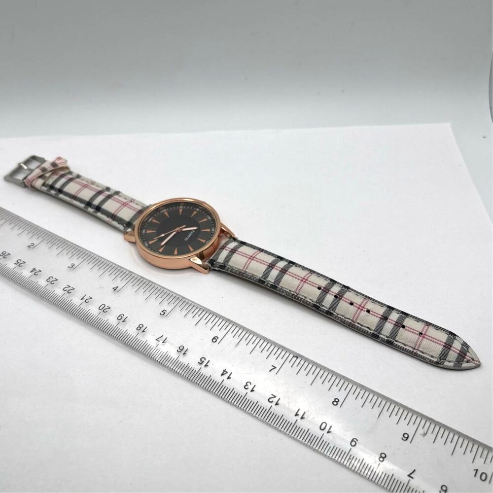 Rose Gold Patterned Watch - Picture 3 of 5